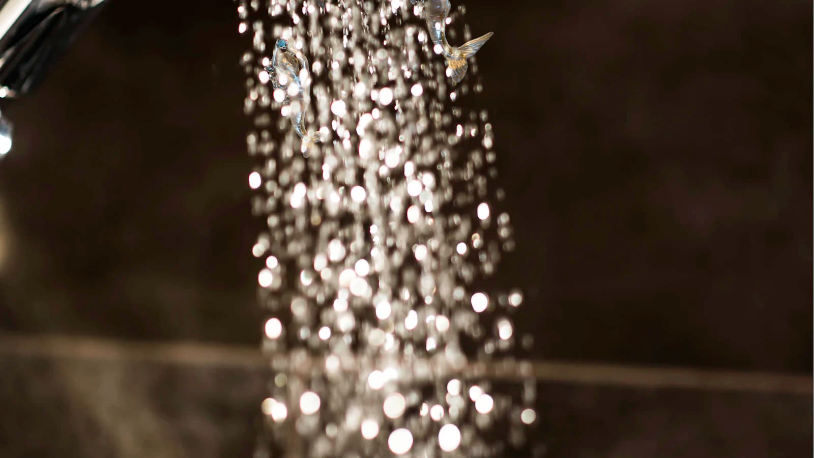 Stromend water uit een kraan